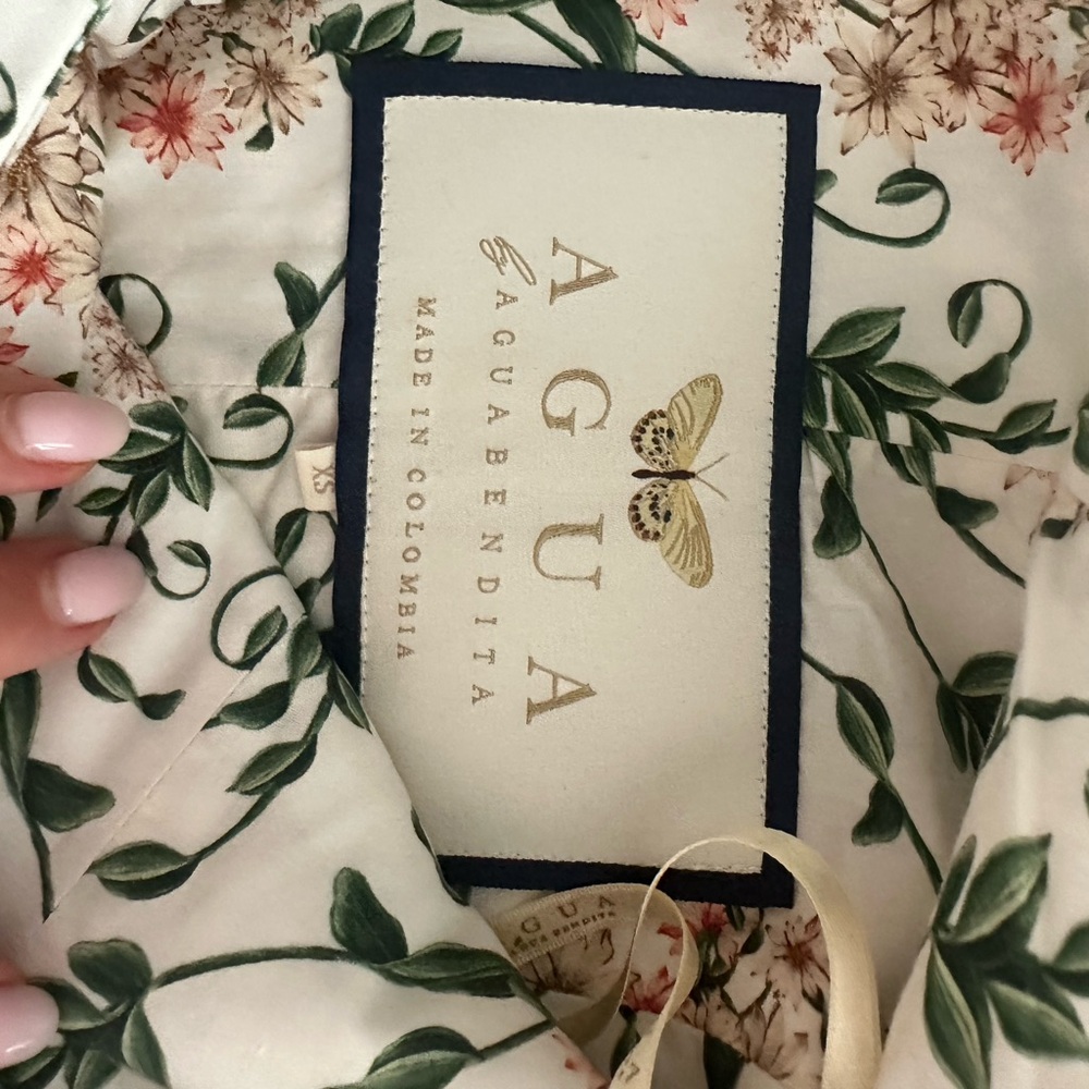 Agua Bendita Cream Floral Midi Dress - Picture 2 of 4